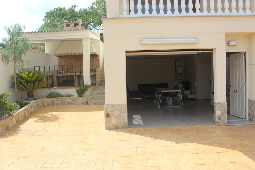 Sierra De Chiva Villa Phòng bức ảnh